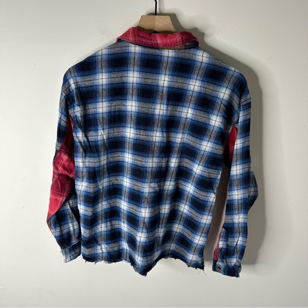 Plaid Cotton Button-Up Shirt with Frayed Hem Taxi size Medium - Picture 4 of 5